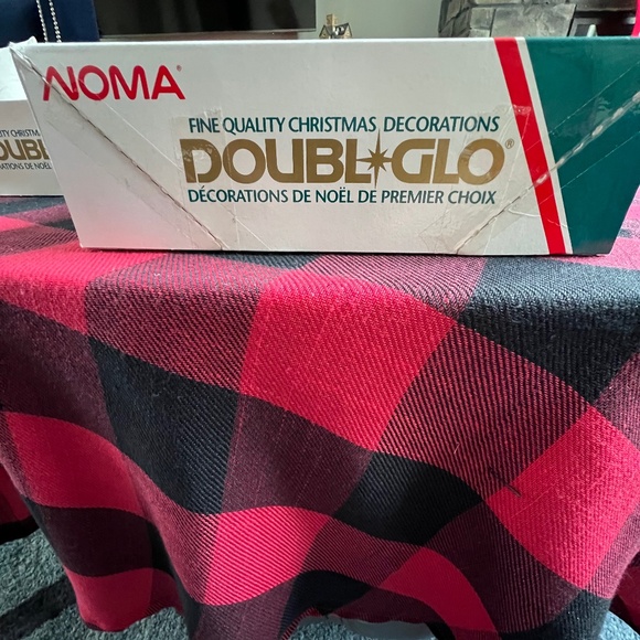 2 Boxes (16) of Vintage Noma Double Glo Ornaments - Picture 8 of 9